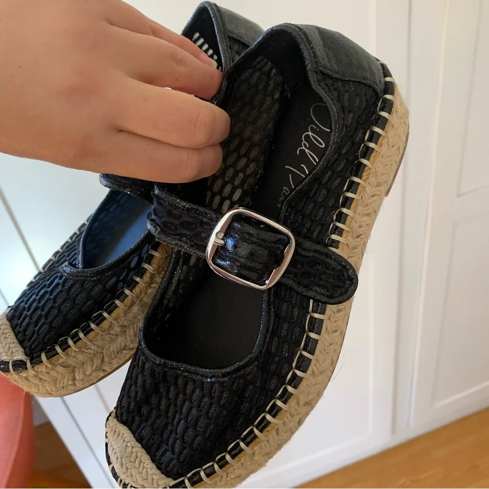 Wild Pair Black Mesh Buckle Espadrille Flat Shoes Size 5 ½
